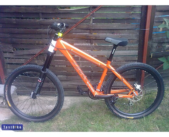 Bike Positive Jump 2010, makranorbert k�pe nyereg