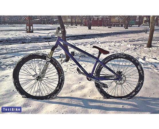 Dartmoor Quinnie 2011, Josii93 k�pe freeride v�z