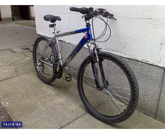 Hauser Grizzly 2008, TakyGaby k�pe mtb