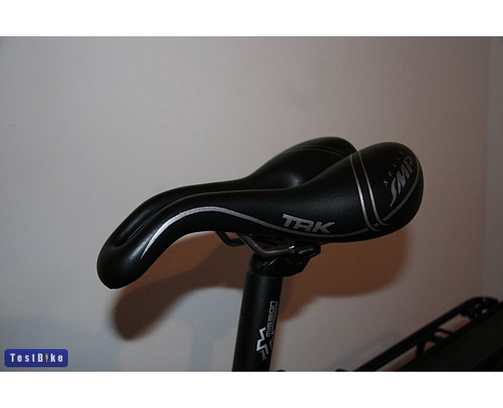 Selle SMP Strike TRK 2010, mosanyi k�pe nyereg