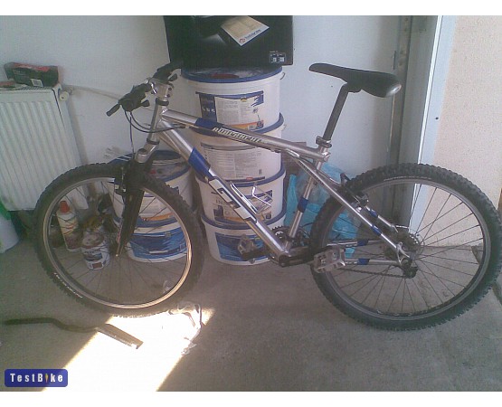 Sram PC-951 2011, sovjetgyerek k�pe l�nc