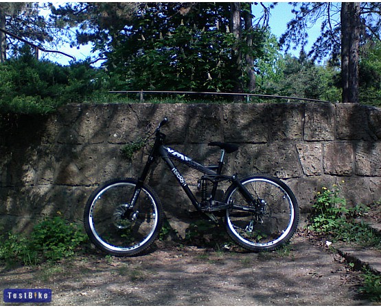 UMF Freddy 1 Disc 2007, Kiss Tam�s k�pe DH/FR �ssztel�s v�z