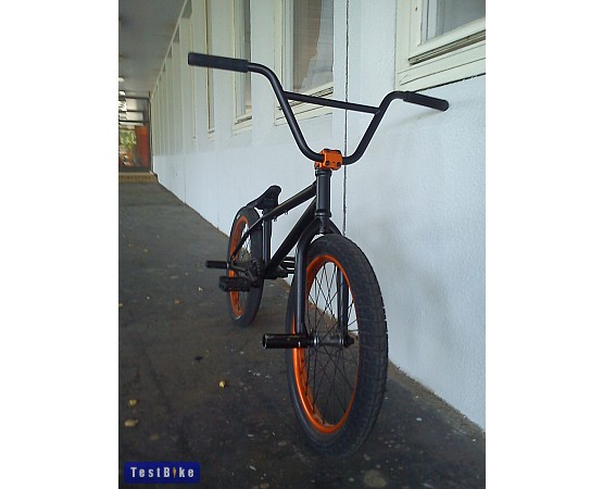 Wethepeople Trust 2011, fenui k�pe BMX