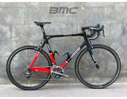  BMC SLC01 karbon outi, karbon kerekek, Dura Ace szett