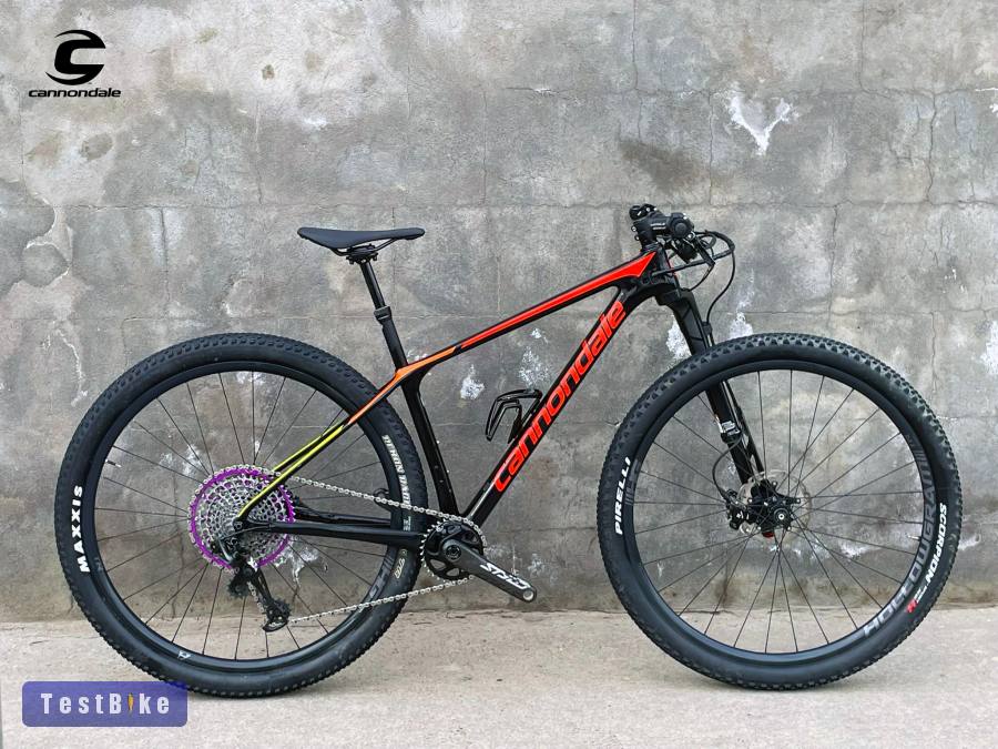  Cannondale F-SI karbon 29er MTB karbon kerékszettel!