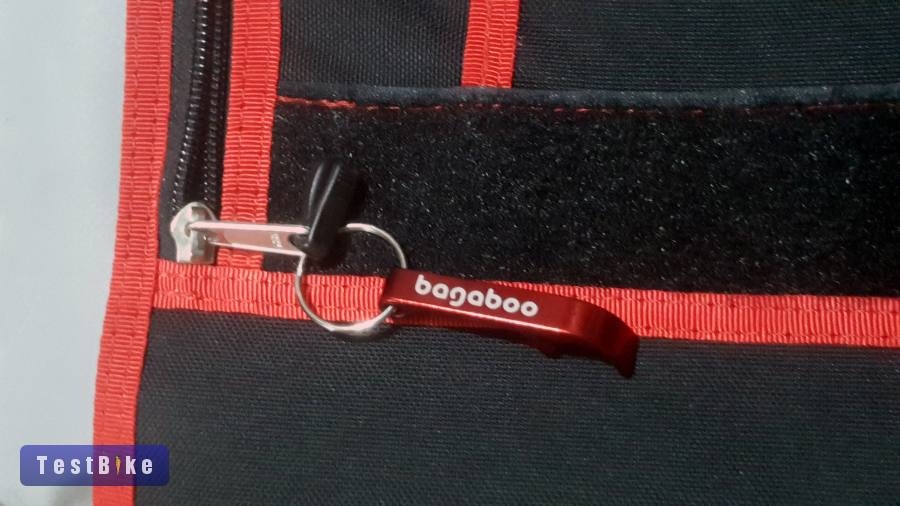  Egyedi Bagaboo Teenage Dirtbag oldaltáska (vadiúj) 