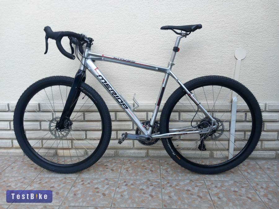  Eladó épített Merida 28" monster gravel