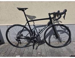ELADÓ Ridley Fenix SLA Shimano 105 ML-es tárcsafékes orsz