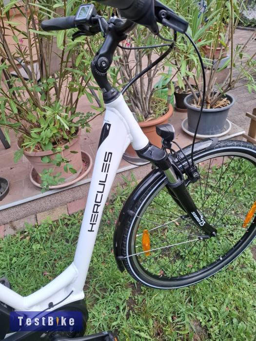  Hercules Lyon R7 54cm 170km