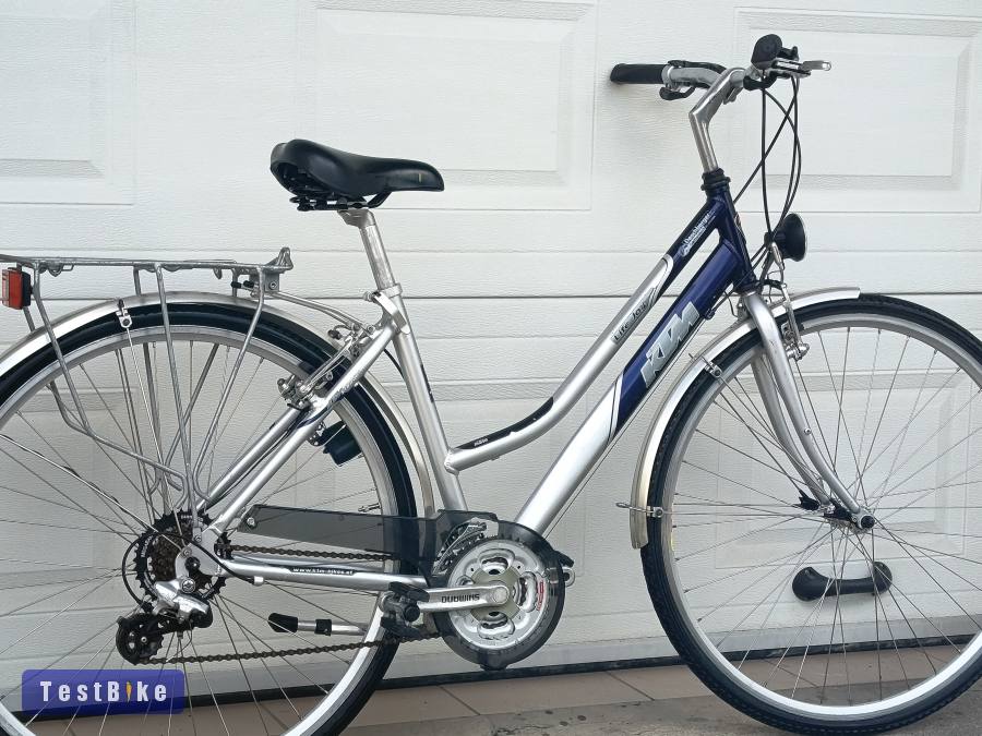  KTM Life Joy 28 -as Trekking Túra kerékpár, jól felszerelt.