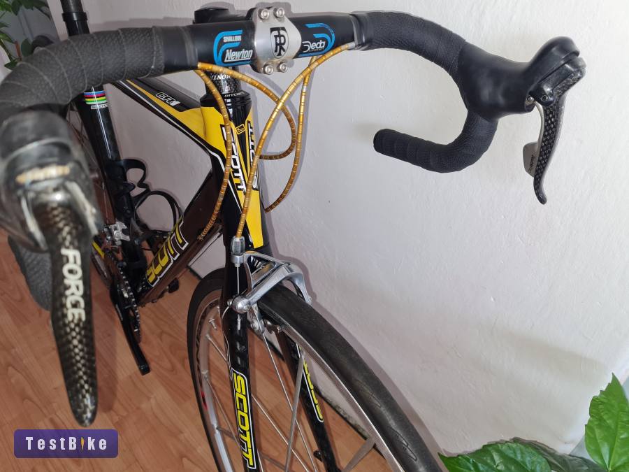 Scott CR1 carbon országúti