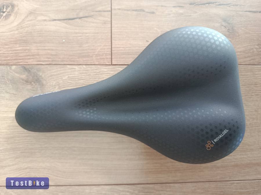  Selle Royal Avenue nyereg. Új Nagyon puha gél van benne!