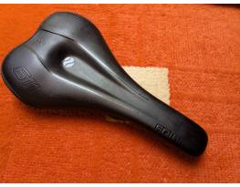  SQ-Lab 611 Ergowave active 2.1 14 cm használt nyereg eladó 