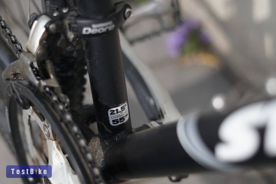  Stevens X6C cross-trekking                                 