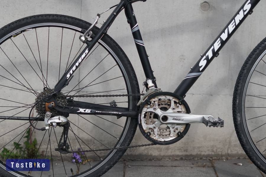  Stevens X6C cross-trekking                                 