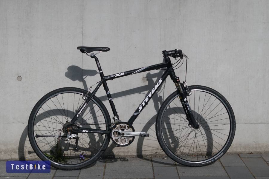  Stevens X6C cross-trekking                                 