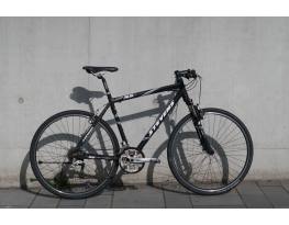  Stevens X6C cross-trekking                                  trekking