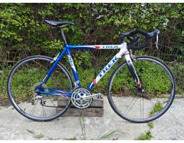  Trek SLR országúti kerékpár