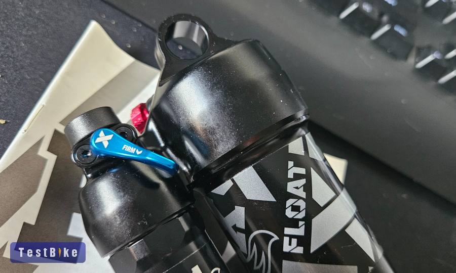  Új Fox Float X Performance 230x60 Eyelet eladó