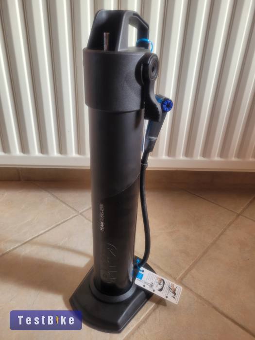 Új PRO Compressor Team Tubeless légtartályos pumpa