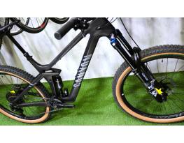 01.21ig 1M! Új Csúcs Canyon Enduro Carbon Fully-k Fox 38 