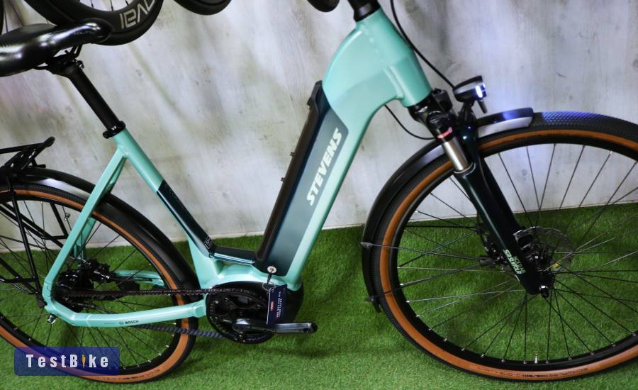 02.18ig 599e! Prémium Stevens ejtett Air Bosch szíjas Alfine