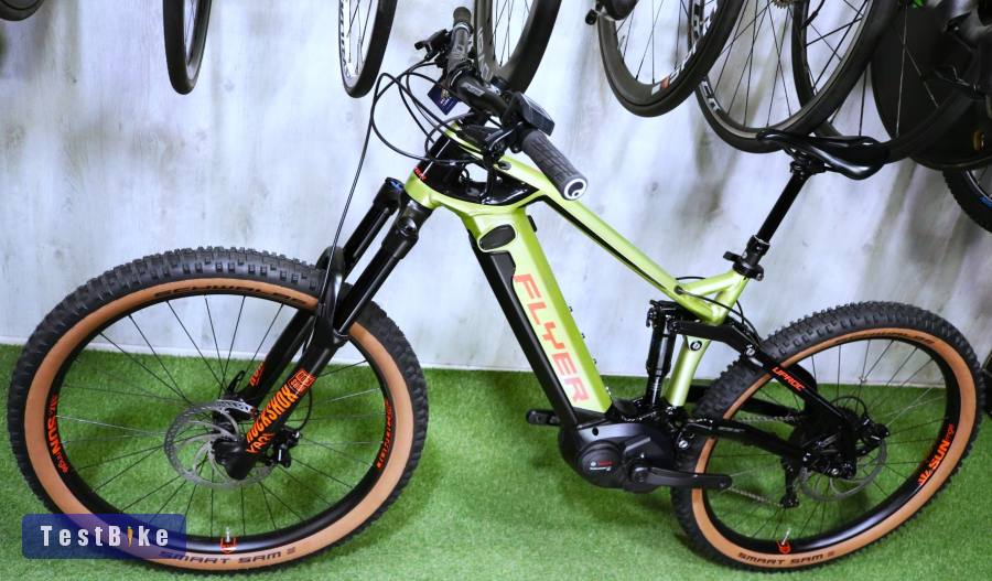 02.18ig 749e! Újsz. top Flyer efully Bosch CX 75Nm RS Air XT