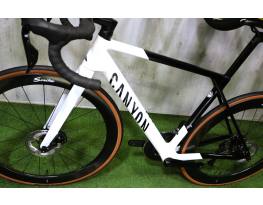 02.15ig 929e! Top Canyon ULT CF Disc Di2 2x12sp 4iW Scribe
