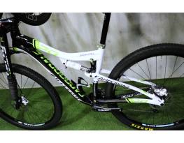 02.25ig 499e! Csúcs Cannondale Scalpel Carbon 29 XTR Lefty