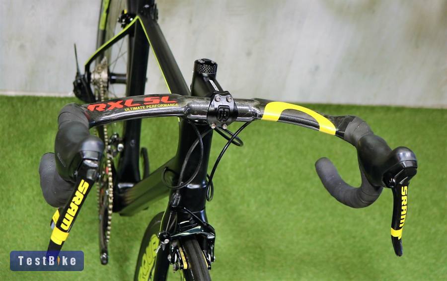 04.19ig 499e! Gyönyörű csúcs Strada Carbon full Red 6,6kg!