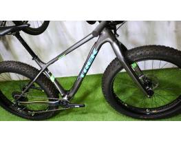 03.01ig 699e! 0km új TREK FARLEY 9.6 FULL CARBON FATBIKE SRA