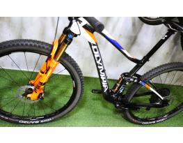 03.11ig 629e! Csúcs S/29 Olympia F1X Full Carbon FOX Kashima