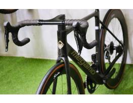 04.05ig 1,29M! Új csúcs Megamo Carbon Disc Dura Ace Di2 Disc