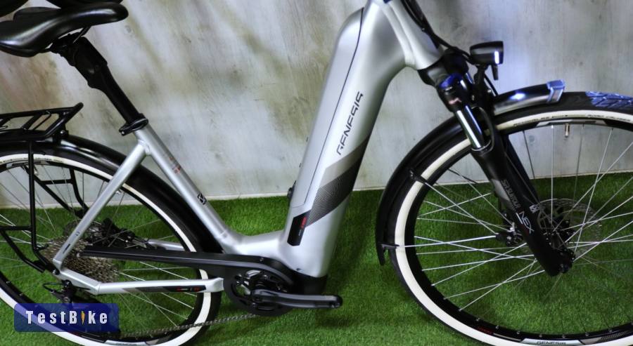 FOGLALÓZVA! Mint az új! Genesis Bosch CX 85Nm 750Wh
