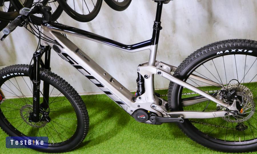 04.05ig 1,08M! 3db Új SCOTT STRIKE e-FULLY BOSCH CX 85Nm 12s