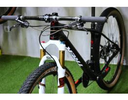 06.09ig 579e! Csúcs Trek Powerfly SL 29 Factory Kashima XTR