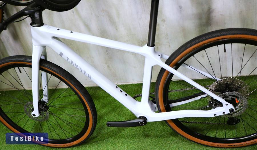 04.26ig 579e! S-es új Canyon Roadlite_CF9 Full Carbon XT-12