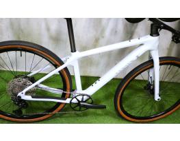 04.26ig 579e! S-es új Canyon Roadlite_CF9 Full Carbon XT-12