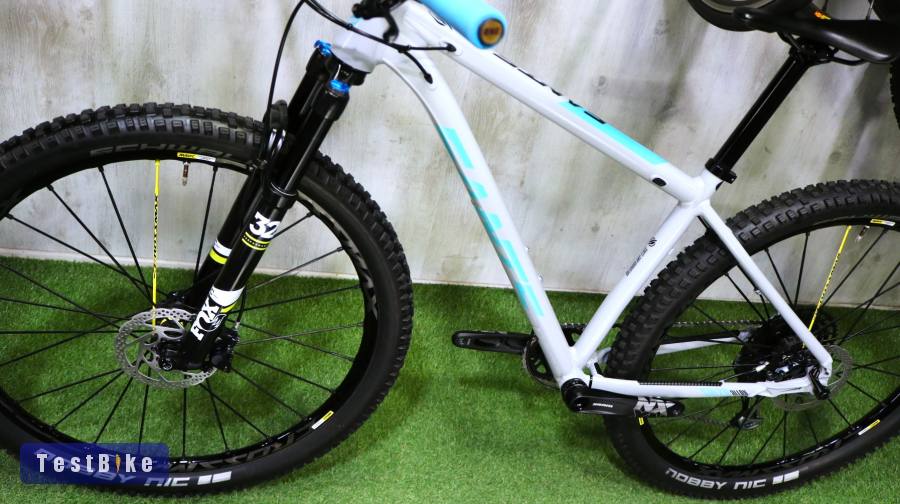 04.26ig 319e! Sants SM29 Hand Made MTB 1x12 op. FOX SC