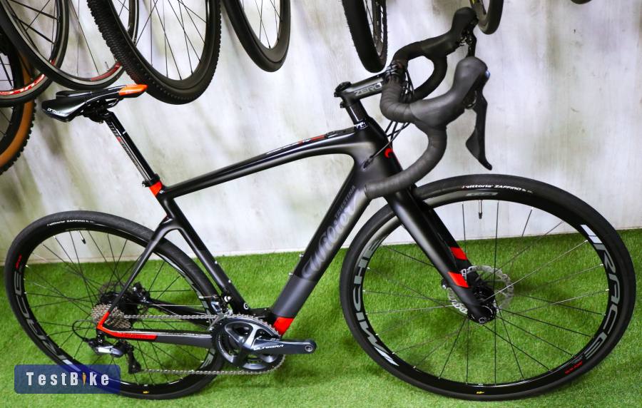 04.19ig 849e! Újsz Wilier Cento1 Carbon ebike Ultegra Disc