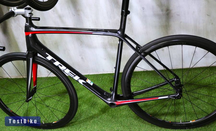 05.03ig 319e! Új 0km 56/L TREK EMONDA SL FULL CARBON váz