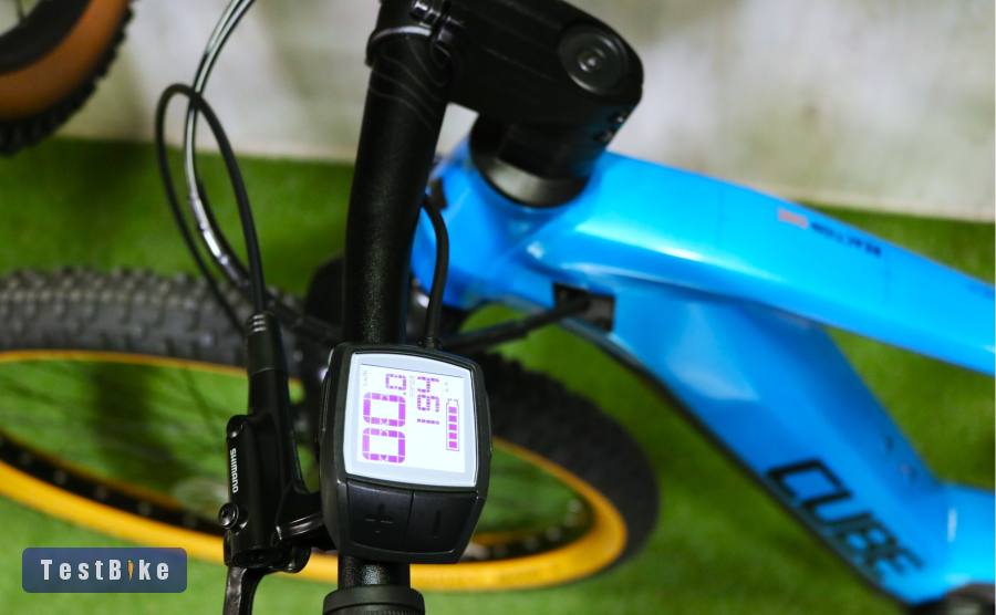 05.03ig 649e! Újszerű CUBE REACTION HYBRID PRO 625 CX 85Nm