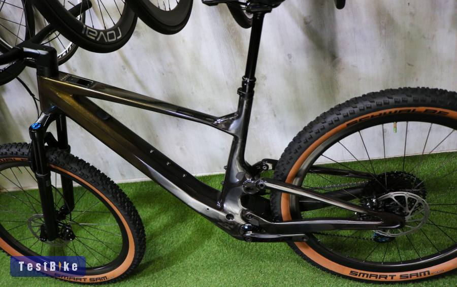 05.10ig 1,07M! 17,5kg L 29 Scott Lumen Carbon TQ FOX AXS-12