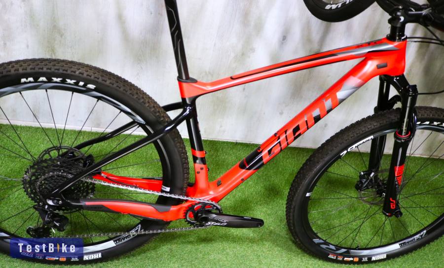 05.10ig 545e! 0km új top Giant Carbon 29 SID Rem. GX-12 XCR