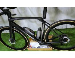 05.18ig 2,48M! 0km 2025 Trek Madone SLR Gen8 Ultegr Di2 2x12