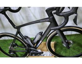 05.07ig 2,79M! 0km 2025 TREK MADONE SLR Gen8 ULTEGR Di2 2x12