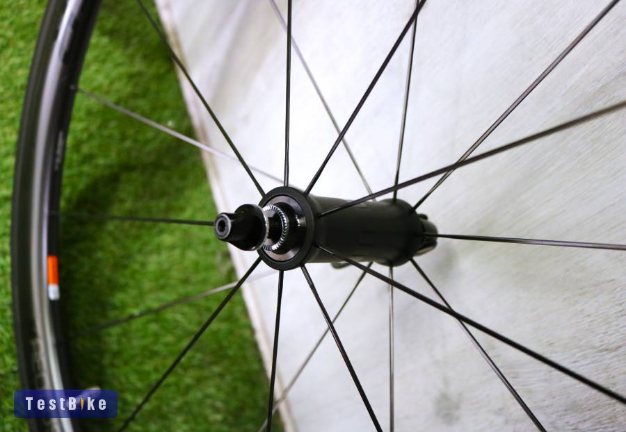 05.10ig 279e! 0km új csúcs Bontrager Aeolus Pro 3 Carbon TLR