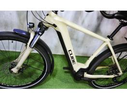 05.11ig 719e! Újsz. 52/M Cube Nuride Pro Bosch CX 85Nm 625Wh