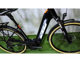 05.18ig 619e! Újszerű pici KTM Macina Bosch 625 ejtett vázas