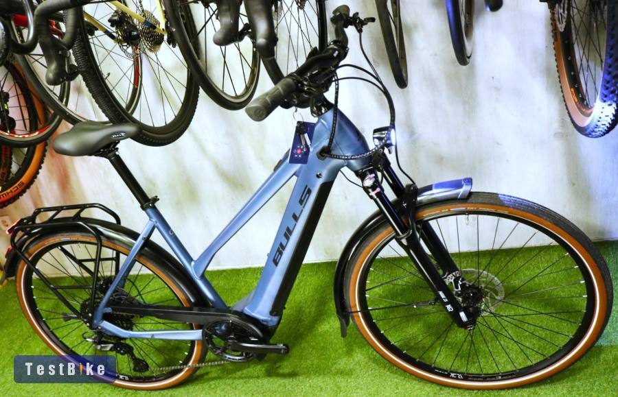 05.17ig 879e! Újszerű Bulls Bosch CX Speed 45km/h Air XT 